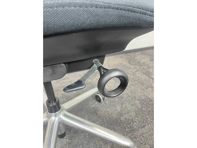 Herman miller - ergonomische bureaustoel - afbeelding 6 van  11