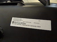 Herman miller - sayl - bureaustoel - afbeelding 2 van  3
