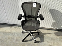 Herman miller aeron - b - desk chair - afbeelding 5 van  5
