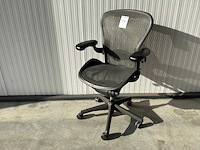Herman miller aeron - b - desk chair