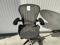 Herman miller aeron - b - desk chair - afbeelding 3 van  5