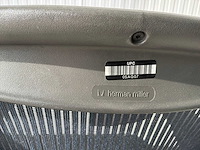 Herman miller aeron - b - desk chair - afbeelding 3 van  3