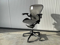 Herman miller aeron - b - desk chair - afbeelding 1 van  7