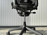 Herman miller aeron - b - desk chair - afbeelding 6 van  7