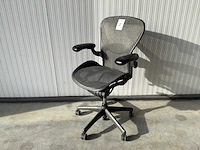 Herman miller aeron - b - desk chair - afbeelding 1 van  5