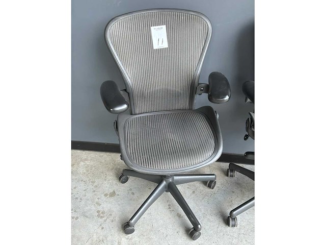 Herman miller aeron b bureaustoel (2x) - afbeelding 4 van  10