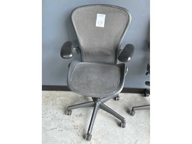 Herman miller aeron b bureaustoel (2x) - afbeelding 4 van  10