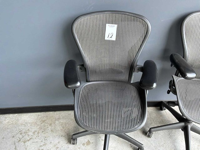 Herman miller aeron b bureaustoel (2x) - afbeelding 6 van  10