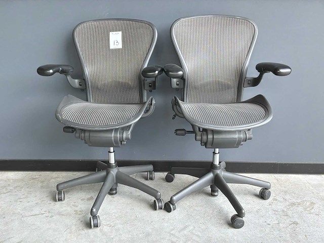 Herman miller aeron b bureaustoel (2x) - afbeelding 1 van  10