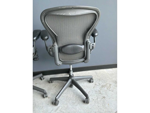 Herman miller aeron b bureaustoel (2x) - afbeelding 9 van  10