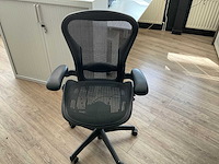 Herman miller aeron b bureaustoel - afbeelding 2 van  6