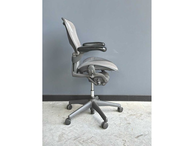 Herman miller aeron b bureaustoel - afbeelding 5 van  8