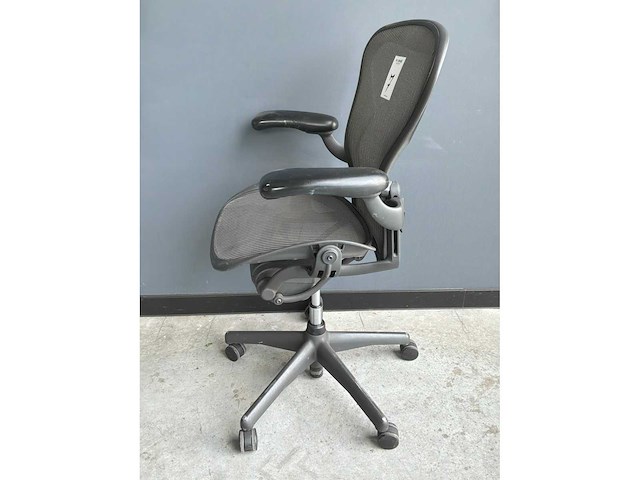 Herman miller aeron b bureaustoel - afbeelding 4 van  8