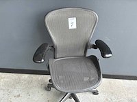 Herman miller aeron b bureaustoel - afbeelding 5 van  8