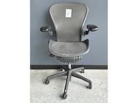 Herman miller aeron b bureaustoel - afbeelding 2 van  8