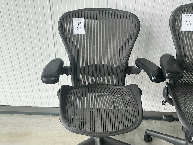 Herman miller aeron bureaustoel (2x) - afbeelding 3 van  6