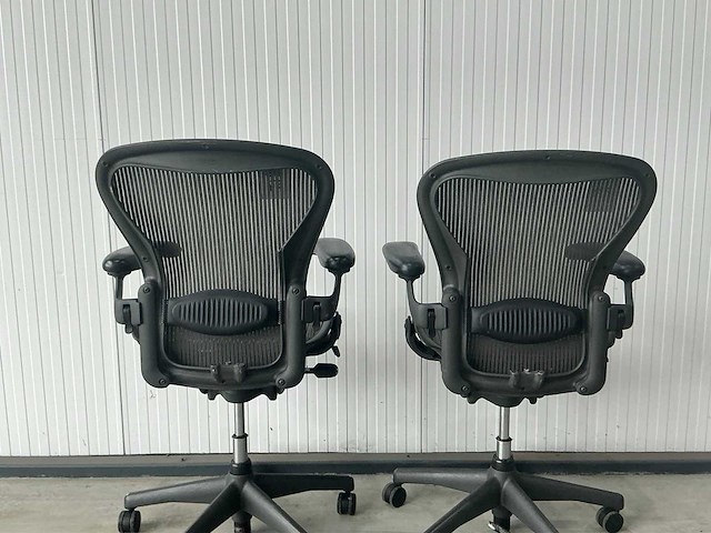 Herman miller aeron bureaustoel (2x) - afbeelding 4 van  6