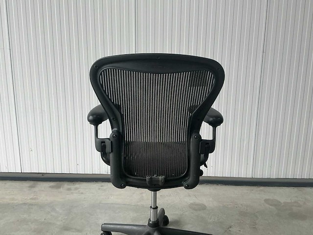 Herman miller aeron bureaustoel - afbeelding 3 van  5