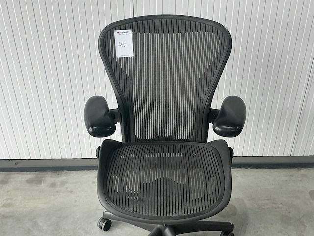 Herman miller aeron bureaustoel - afbeelding 2 van  5