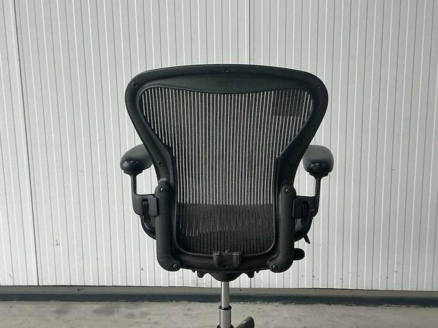 Herman miller aeron bureaustoel - afbeelding 3 van  5