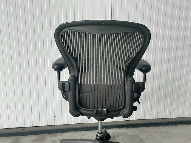 Herman miller aeron bureaustoel - afbeelding 3 van  5