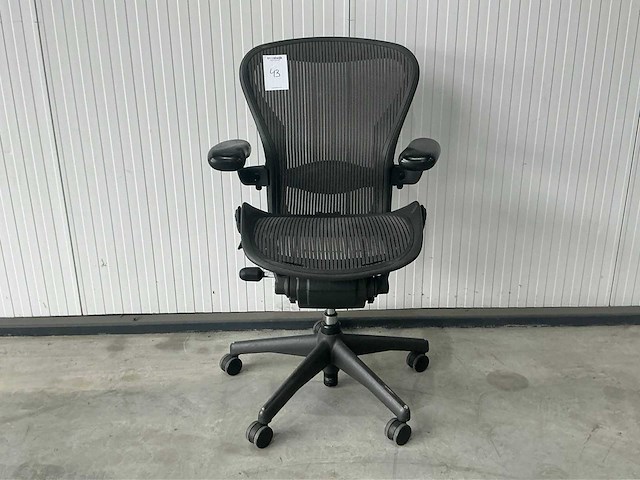 Herman miller aeron bureaustoel - afbeelding 1 van  6