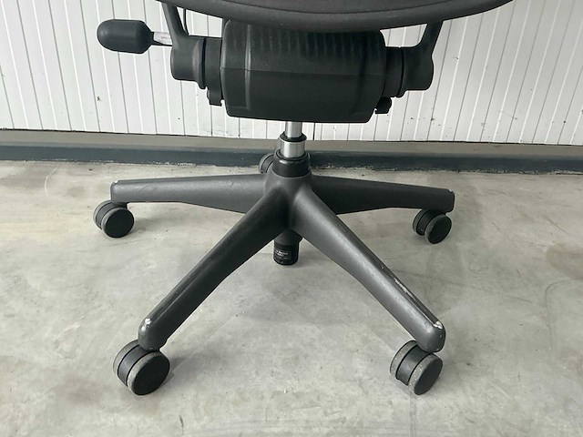 Herman miller aeron bureaustoel - afbeelding 3 van  6