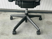 Herman miller aeron bureaustoel - afbeelding 2 van  5