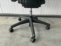 Herman miller aeron bureaustoel - afbeelding 6 van  6