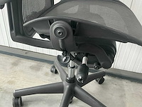 Herman miller aeron bureaustoel - afbeelding 4 van  6