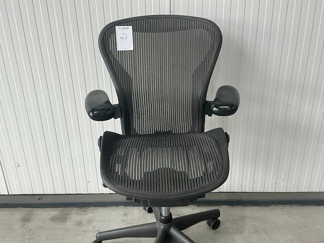 Herman miller aeron bureaustoel - afbeelding 4 van  6