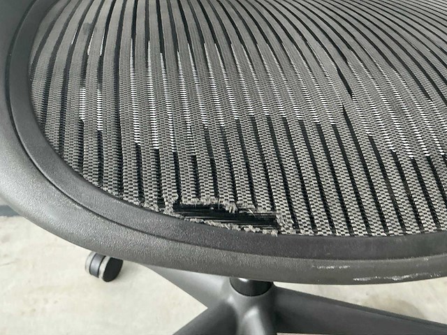 Herman miller aeron bureaustoel - afbeelding 4 van  7