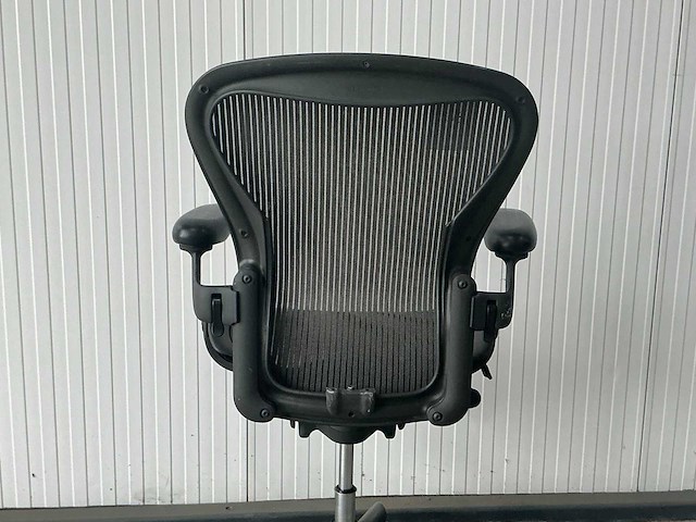 Herman miller aeron bureaustoel - afbeelding 5 van  7