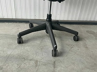 Herman miller aeron bureaustoel - afbeelding 3 van  6