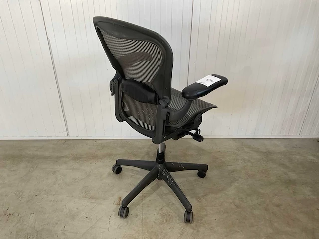 Herman miller aeron bureaustoel - afbeelding 3 van  5