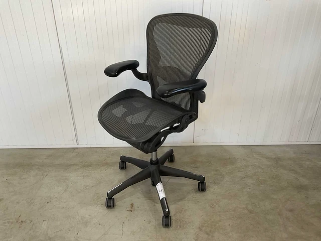 Herman miller aeron bureaustoel - afbeelding 1 van  5