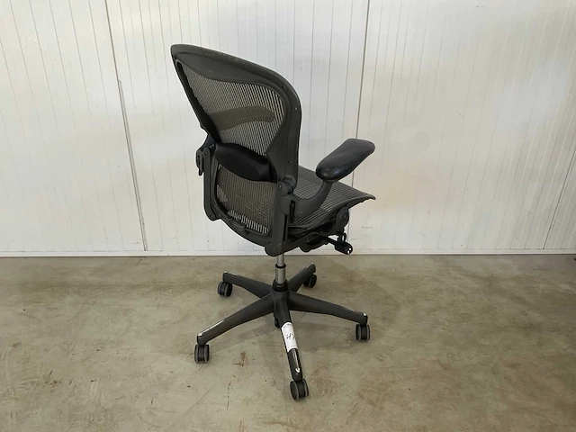 Herman miller aeron bureaustoel - afbeelding 3 van  5