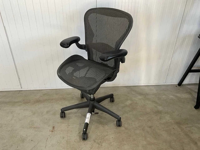 Herman miller aeron bureaustoel - afbeelding 1 van  5