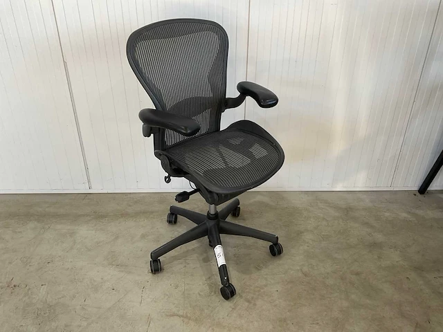Herman miller aeron bureaustoel - afbeelding 4 van  5