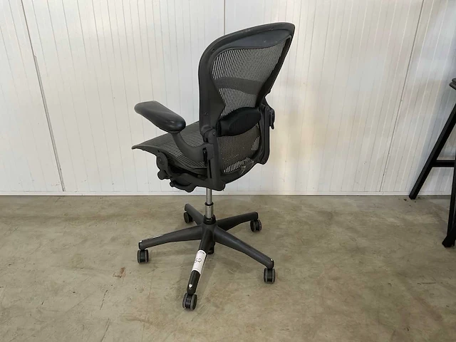 Herman miller aeron bureaustoel - afbeelding 2 van  5
