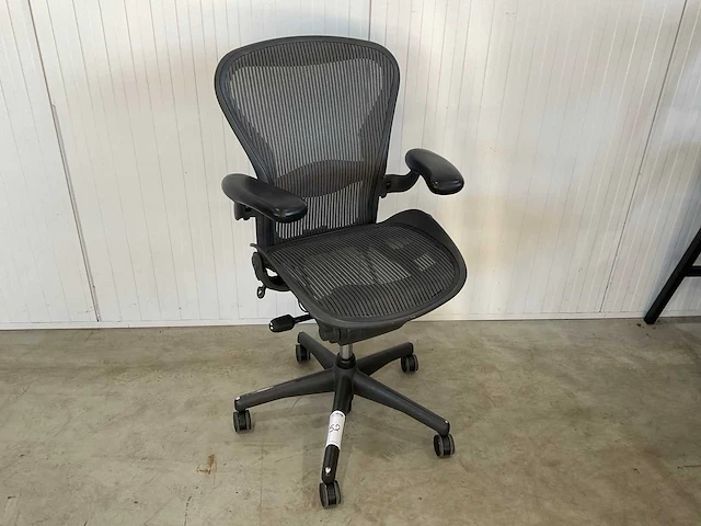 Herman miller aeron bureaustoel - afbeelding 4 van  5