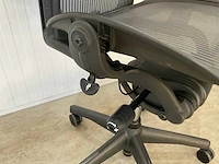 Herman miller aeron bureaustoel - afbeelding 5 van  5