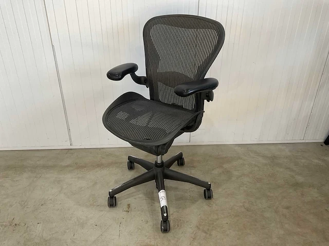 Herman miller aeron bureaustoel - afbeelding 1 van  5