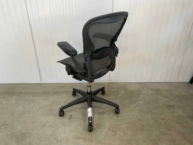 Herman miller aeron bureaustoel - afbeelding 2 van  5