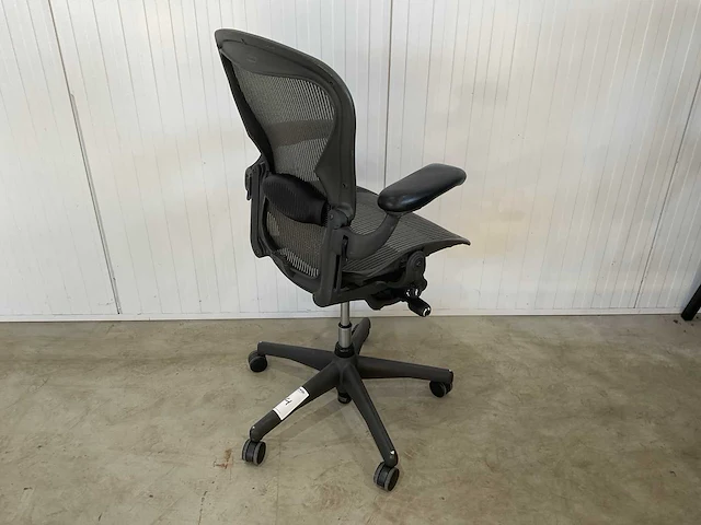 Herman miller aeron bureaustoel - afbeelding 3 van  5