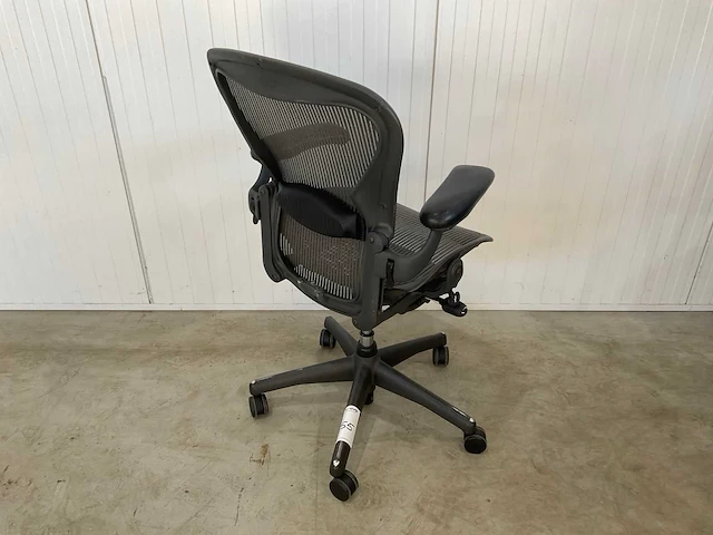 Herman miller aeron bureaustoel - afbeelding 3 van  5