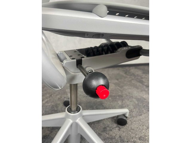 Herman miller caper - ergonomische bureaustoel - afbeelding 2 van  3