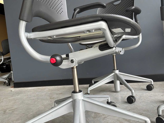 Herman miller caper bureaustoel (2x) - afbeelding 4 van  5