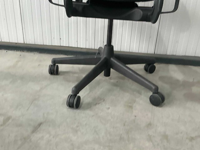 Herman miller celle bureaustoel - afbeelding 5 van  6