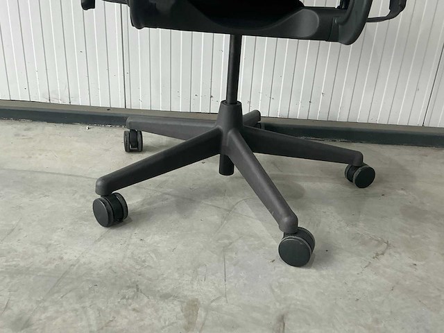 Herman miller celle bureaustoel - afbeelding 5 van  6